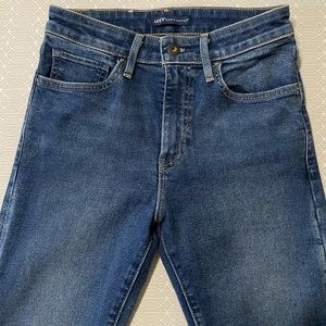Levi's high rise skinny jeans
